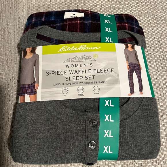 Womens 3 pc Waffle Fleece Sleep Set Long Sleeve Henley, Shorts & Pants Brand New - Picture 10 of 12
